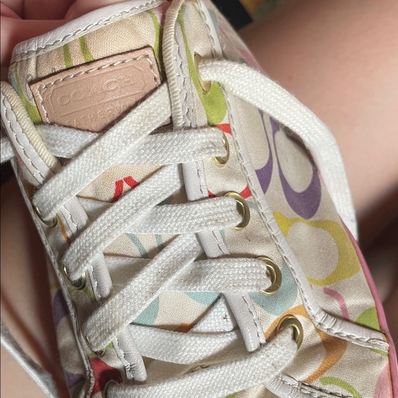 Colorful Patterned Sneakers - Picture 4 of 4
